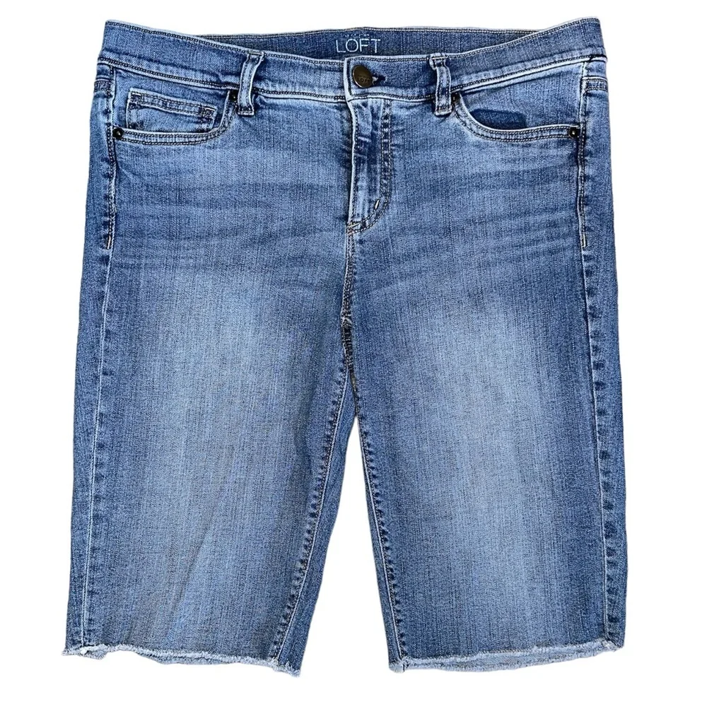 LOFT by Ann Taylor Denim Bicycle Shorts Size 10